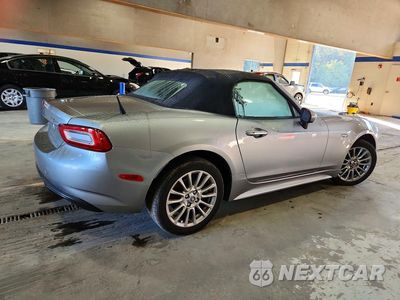 Trzecie zdjęcie samochodu z tyłu: 2017 FIAT 124 SPIDER CLASSICA VIN:JC1NFAEK4H0122681 - miniatura