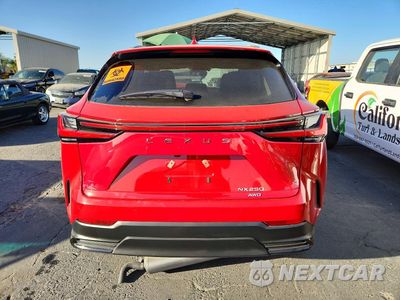 Zdjęcie 6 z 14 samochodu: 2025 LEXUS NX 250 PREMIUM VIN:2T2GDCEZ1SC006325 - miniatura