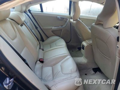 Zdjęcie 10 z 12 samochodu: 2015 VOLVO S60 PREMIER VIN:YV126MFK7F1337964 - miniatura