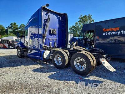 Drugie zdjęcie samochodu z przodu: 2016 KENWORTH CONSTRUCTION T680 VIN:1XKYD49X2GJ470098 - miniatura