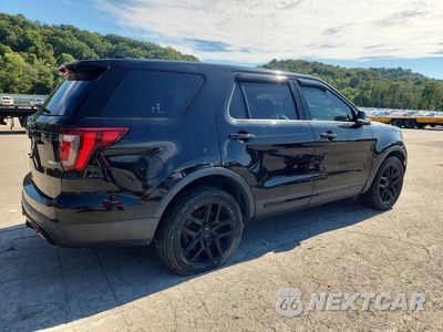 Trzecie zdjęcie samochodu z tyłu: 2017 FORD EXPLORER SPORT VIN:1FM5K8GT4HGE02357 - miniatura
