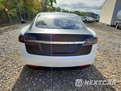 Zdjęcie 6 z 12 samochodu: 2018 TESLA MODEL S VIN:5YJSA1E29JF246621 - miniatura