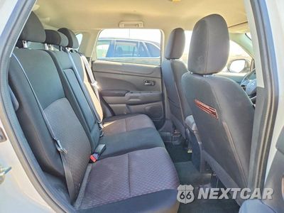 Zdjęcie 11 z 13 samochodu: 2016 MITSUBISHI OUTLANDER SPORT ES VIN:JA4AP3AW0GZ048988 - miniatura