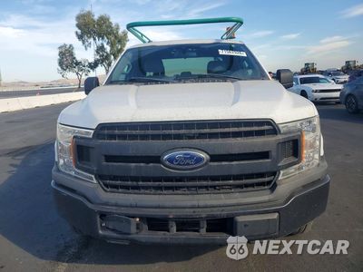 Piąte zdjęcie samochodu w środku: 2019 FORD F150 SUPER CAB VIN:1FTEX1CP5KKD76488 - miniatura
