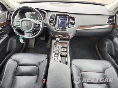 Zdjęcie 8 z 13 samochodu: 2016 VOLVO XC90 T6 VIN:YV4A22PK3G1015370 - miniatura