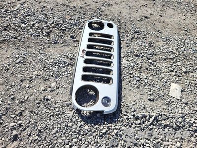 Zdjęcie 13 z 14 samochodu: 2016 JEEP WRANGLER UNLIMITED SAHARA VIN:1C4BJWEG9GL328508 - miniatura