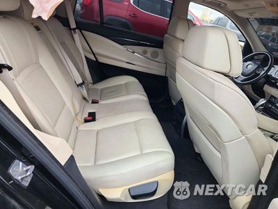Zdjęcie 10 z 12 samochodu: 2010 BMW 550 GT VIN:WBASN4C53AC208427 - miniatura
