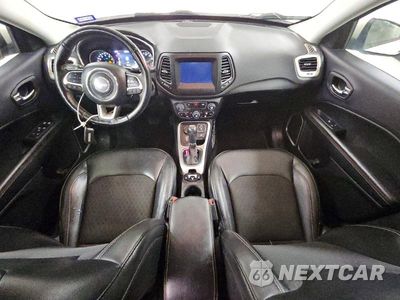 Zdjęcie 8 z 14 samochodu: 2018 JEEP COMPASS LATITUDE VIN:3C4NJDBBXJT291071 - miniatura