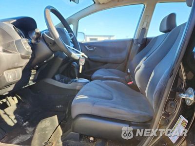 Zdjęcie 7 z 12 samochodu: 2013 HONDA FIT VIN:JHMGE8H31DC074415 - miniatura