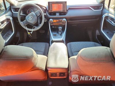 Zdjęcie 8 z 14 samochodu: 2021 TOYOTA RAV4 XLE VIN:2T3W1RFV7MC122307 - miniatura