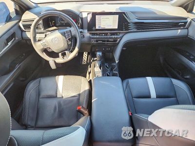 Zdjęcie 8 z 12 samochodu: 2025 TOYOTA CAMRY SE VIN:4T1DAACK5SU502401 - miniatura