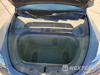 Zdjęcie 11 z 13 samochodu: 2022 TESLA MODEL Y VIN:7SAYGDEF6NF408100 - miniatura