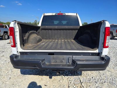 Zdjęcie 6 z 12 samochodu: 2022 RAM 1500 TRADESMAN VIN:1C6RREGT0NN435919 - miniatura