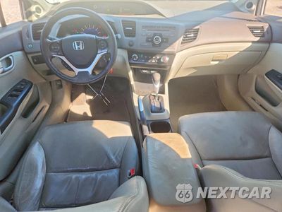Zdjęcie 8 z 13 samochodu: 2012 HONDA CIVIC EXL VIN:2HGFB2F99CH541460 - miniatura