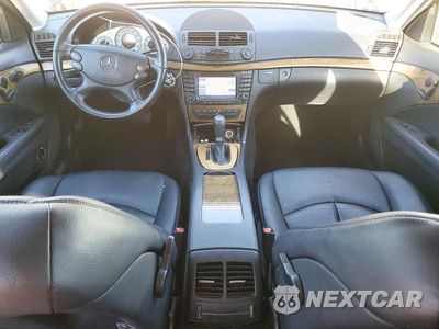 Zdjęcie 8 z 12 samochodu: 2008 MERCEDES-BENZ E 350 VIN:WDBUF56X28B260173 - miniatura