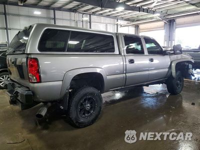 Trzecie zdjęcie samochodu z tyłu: 2006 CHEVROLET SILVERADO K2500 HEAVY DUTY VIN:1GCHK23DX6F203443 - miniatura