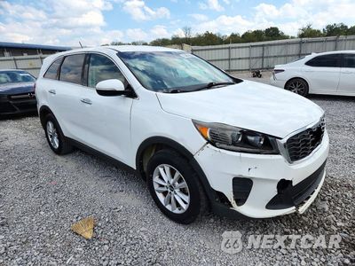 Czwarte zdjęcie samochodu z boku: 2020 KIA SORENTO S VIN:5XYPG4A54LG622319 - miniatura