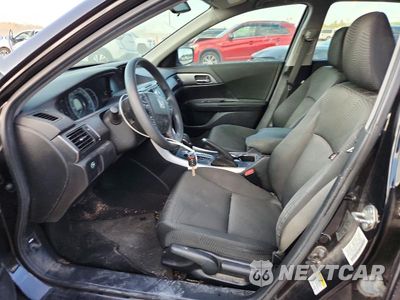 Zdjęcie 7 z 12 samochodu: 2015 HONDA ACCORD LX VIN:1HGCR2F3XFA130307 - miniatura