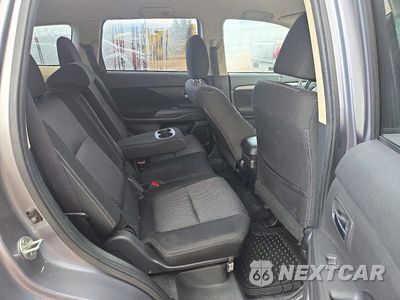 Zdjęcie 10 z 12 samochodu: 2018 MITSUBISHI OUTLANDER SE VIN:JA4AZ3A39JZ017049 - miniatura