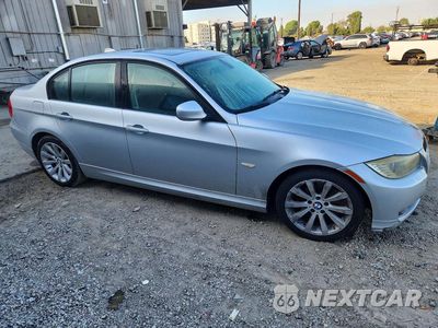 Czwarte zdjęcie samochodu z boku: 2011 BMW 328 I SULEV VIN:WBAPH5G5XBNM79326 - miniatura