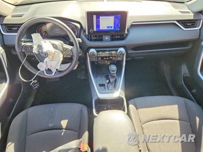 Zdjęcie 8 z 12 samochodu: 2023 TOYOTA RAV4 XLE VIN:JTMP1RFV5PD095497 - miniatura