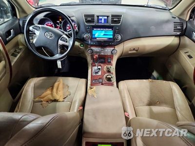 Zdjęcie 8 z 13 samochodu: 2012 TOYOTA HIGHLANDER LIMITED VIN:5TDDK3EH3CS144932 - miniatura