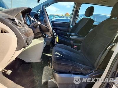 Zdjęcie 7 z 13 samochodu: 2013 DODGE GRAND CARAVAN SE VIN:2C4RDGBG7DR799799 - miniatura