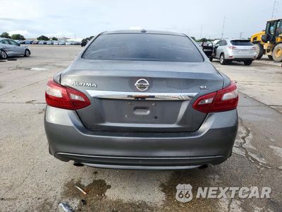 Zdjęcie 6 z 12 samochodu: 2018 NISSAN ALTIMA VIN:1N4AL3AP7JC211467 - miniatura