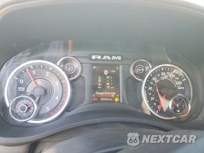 Zdjęcie 9 z 12 samochodu: 2020 RAM 2500 TRADESMAN VIN:3C6UR5CL3LG264413 - miniatura
