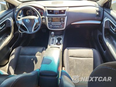 Zdjęcie 8 z 12 samochodu: 2017 NISSAN ALTIMA VIN:1N4AL3AP1HC209708 - miniatura