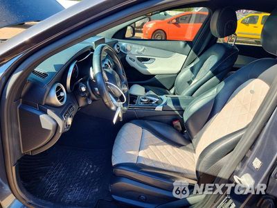 Zdjęcie 7 z 13 samochodu: 2016 MERCEDES-BENZ C 300 VIN:55SWF4JB3GU132857 - miniatura