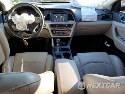Zdjęcie 8 z 13 samochodu: 2017 HYUNDAI SONATA SPORT VIN:5NPE34AF6HH510391 - miniatura