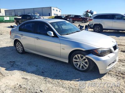 Czwarte zdjęcie samochodu z boku: 2006 BMW 325 XI VIN:WBAVD13536KV06830 - miniatura