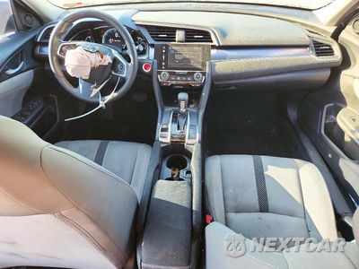 Zdjęcie 8 z 12 samochodu: 2017 HONDA CIVIC EX VIN:19XFC1F36HE210629 - miniatura