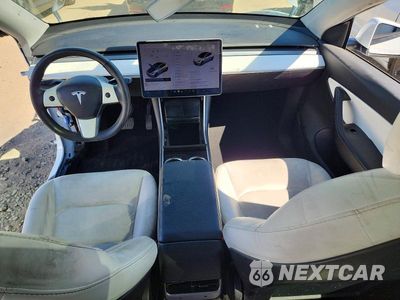 Zdjęcie 8 z 14 samochodu: 2020 TESLA MODEL Y VIN:5YJYGDEE0LF056293 - miniatura