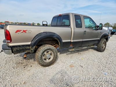 Trzecie zdjęcie samochodu z tyłu: 2004 FORD F350 SRW SUPER DUTY VIN:1FTSX31S14EA72503 - miniatura