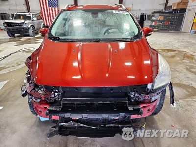 Piąte zdjęcie samochodu w środku: 2016 FORD ESCAPE TITANIUM VIN:1FMCU0J9XGUC10974 - miniatura
