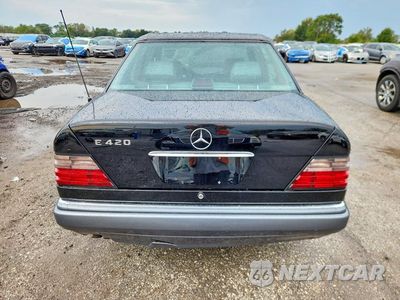 Zdjęcie 6 z 12 samochodu: 1994 MERCEDES-BENZ E 420 VIN:WDBEA34E7RC017057 - miniatura