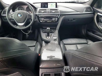 Zdjęcie 8 z 12 samochodu: 2017 BMW 330 I VIN:WBA8B9G37HNU52220 - miniatura
