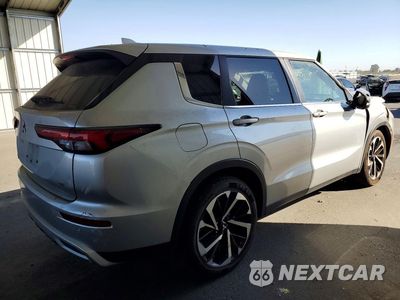 Trzecie zdjęcie samochodu z tyłu: 2024 MITSUBISHI OUTLANDER SE VIN:JA4J3VA81RZ025361 - miniatura