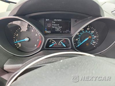 Zdjęcie 9 z 13 samochodu: 2016 FORD ESCAPE TITANIUM VIN:1FMCU0J92GUC78380 - miniatura