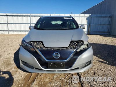 Piąte zdjęcie samochodu w środku: 2021 NISSAN LEAF SV VIN:1N4AZ1CV7MC555996 - miniatura