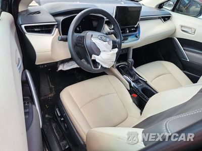 Zdjęcie 8 z 13 samochodu: 2024 TOYOTA COROLLA CROSS XLE VIN:7MUEAAAG9RV107486 - miniatura