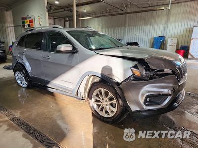 Czwarte zdjęcie samochodu z boku: 2019 JEEP CHEROKEE LATITUDE VIN:1C4PJMCB6KD311816 - miniatura