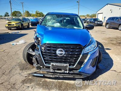 Piąte zdjęcie samochodu w środku: 2024 NISSAN KICKS S VIN:3N1CP5BV9RL496417 - miniatura