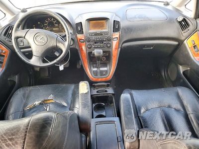 Zdjęcie 8 z 13 samochodu: 2001 LEXUS RX 300 VIN:JTJHF10UX10217404 - miniatura