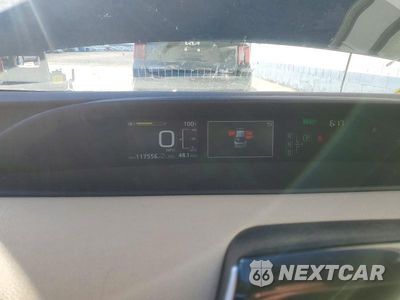 Zdjęcie 9 z 13 samochodu: 2016 TOYOTA PRIUS TWO VIN:JTDKBRFU7G3502899 - miniatura