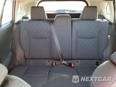Zdjęcie 10 z 13 samochodu: 2022 TOYOTA COROLLA CROSS LE VIN:7MUCAABG0NV033570 - miniatura