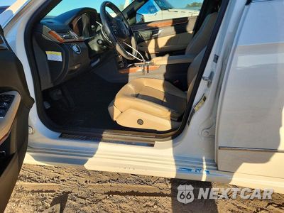 Zdjęcie 12 z 13 samochodu: 2012 MERCEDES-BENZ E 350 VIN:WDDHF5KB2CA589120 - miniatura