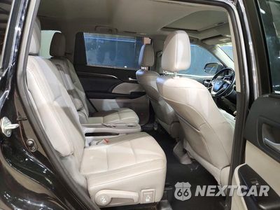Zdjęcie 11 z 13 samochodu: 2015 TOYOTA HIGHLANDER LIMITED VIN:5TDDKRFH8FS073216 - miniatura